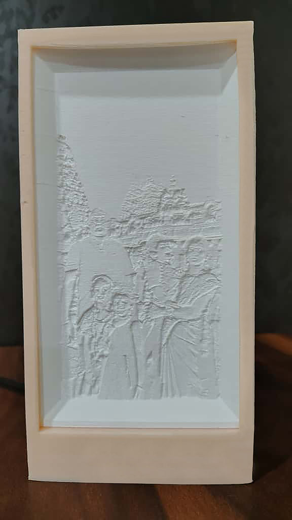 Custom Lithophane Lamp thumbnail 5
